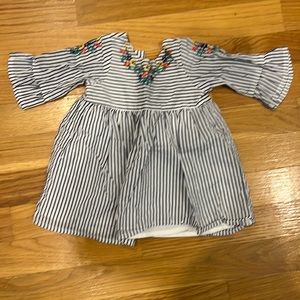 Like new baby gap dress